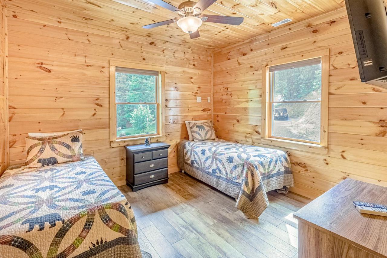 Hilltop Cabin Bryson City Exterior foto